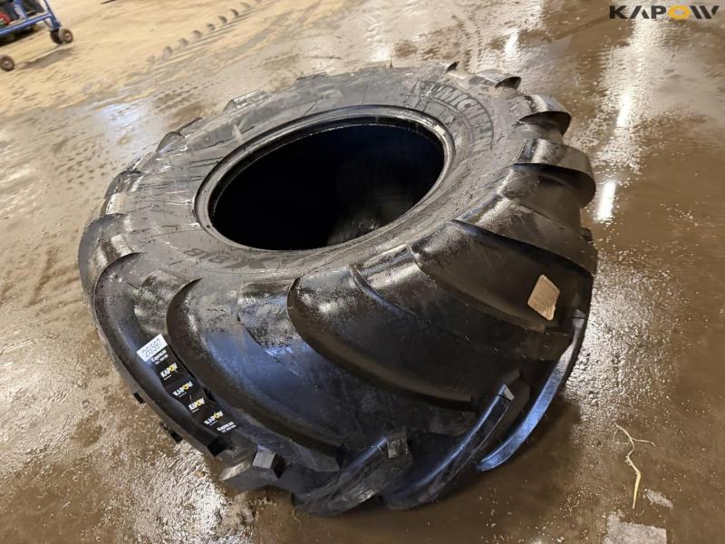 Michelin 750/50-R26 tires 5