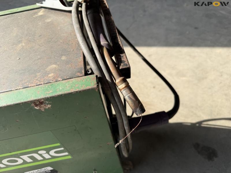 Migatronic 325 compact welder 16