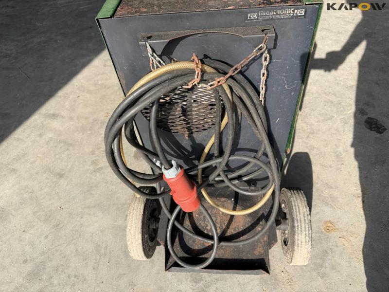Migatronic 325 compact welder 17