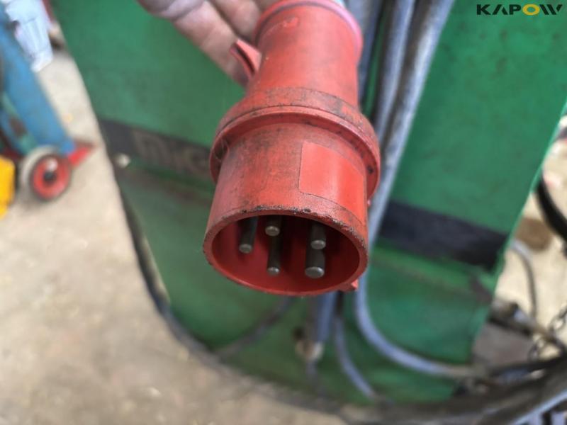 Migatronic 350 welder 18