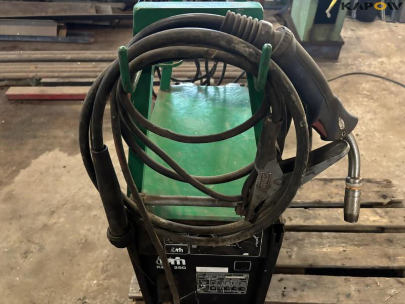 Migatronic KDX 250 CO2 welder 10