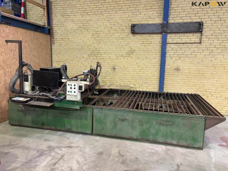 Migatronic laser cutter 2