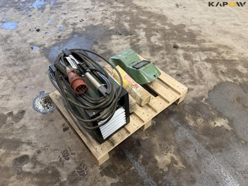 Migatronic pilot 1800 welder 3