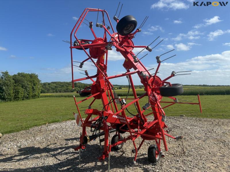 Minos Agri tedder 696 P tedder 1