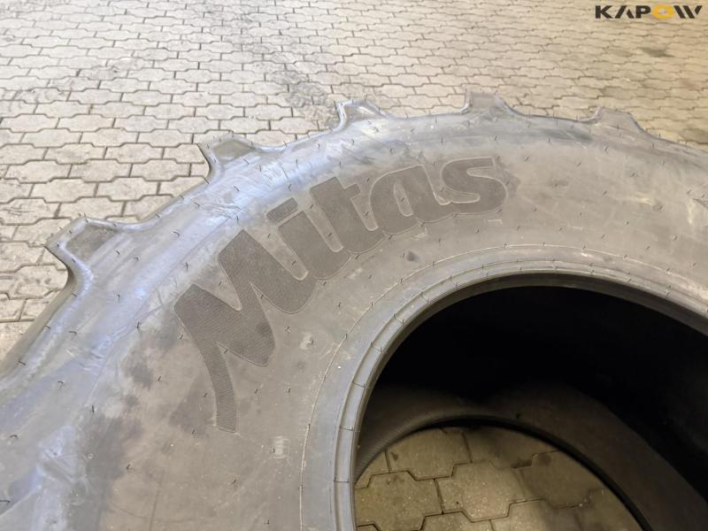 Mitas 900/70-R32 tires 10