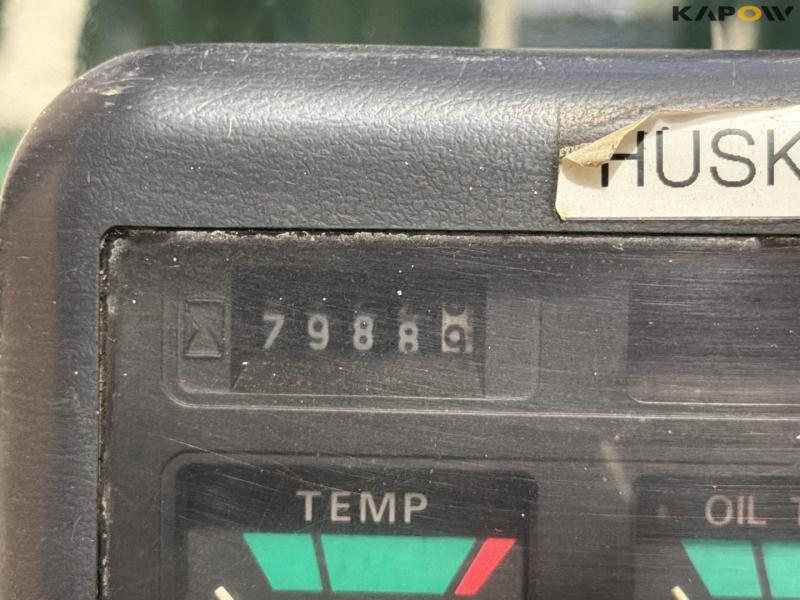 Mitsubishi FD25 forklift 14