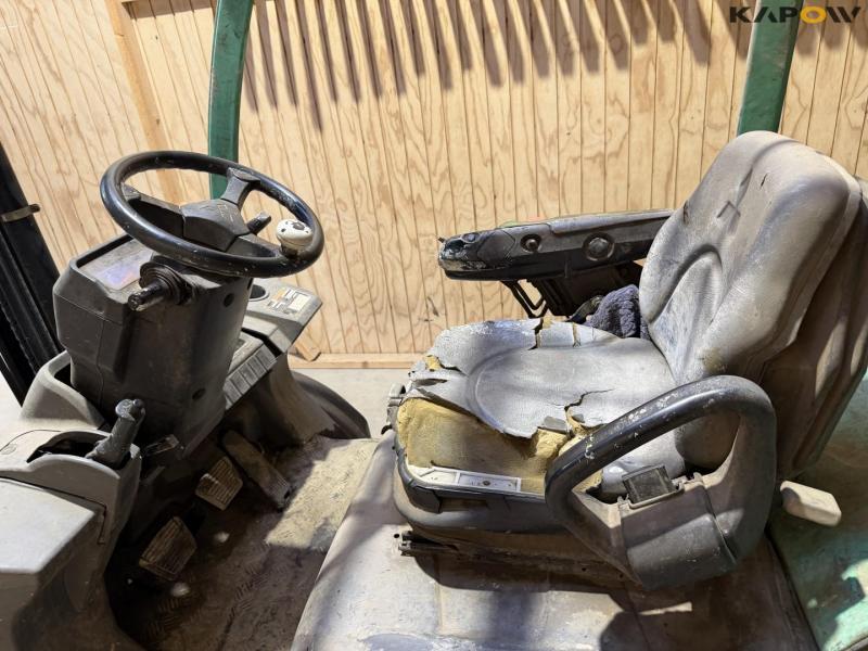 Mitsubishi FD35N forklift 8