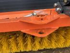ModernTech ZE120 hydraulic broom 9