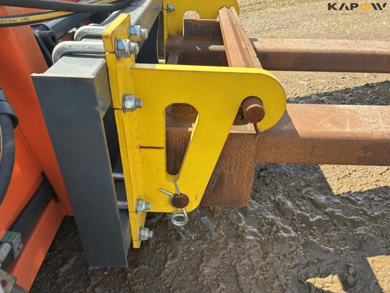 ModernTech ZMC 240 hydraulic broom 16