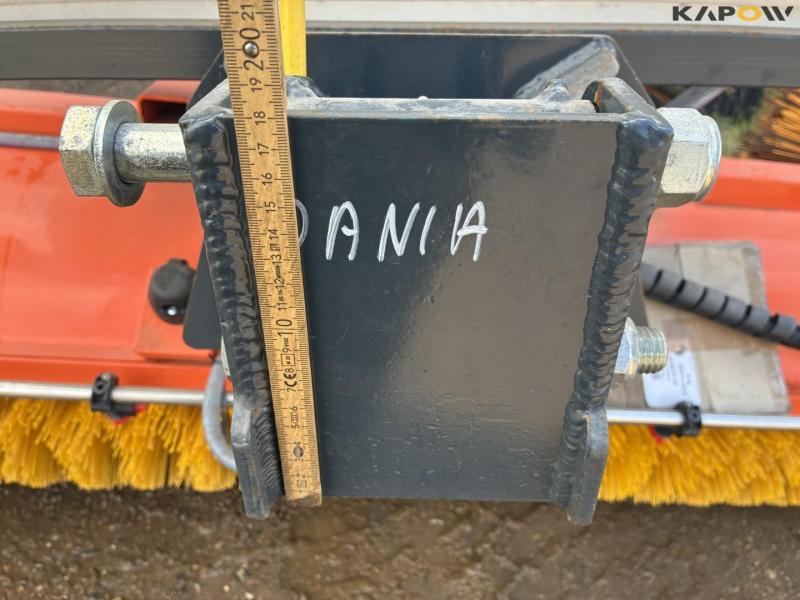 ModernTech ZML 240 hydraulic broom 8