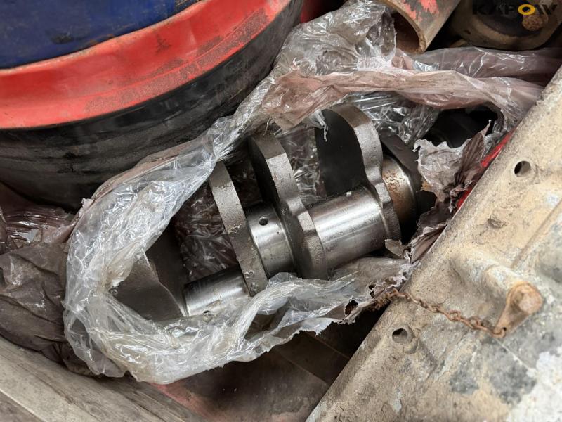 Engine Commins 903 spare parts 14