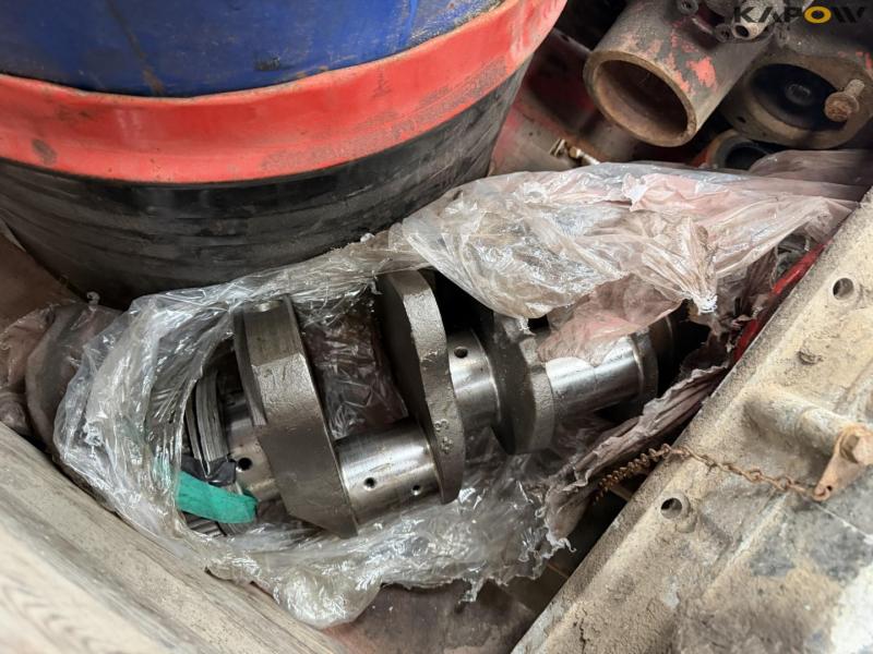 Engine Commins 903 spare parts 16