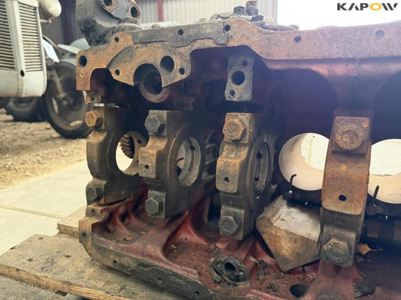 Engine block and cylinder head Perkins 6.354 18