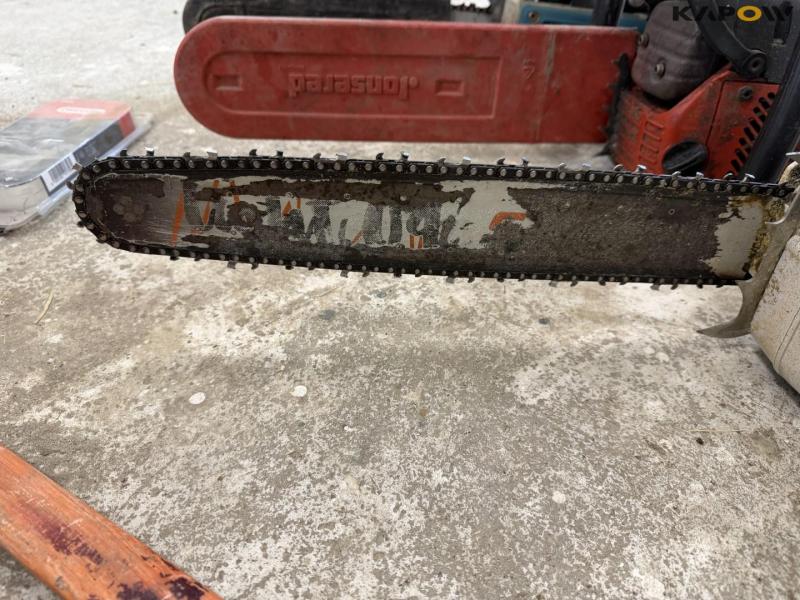Chainsaws and axes 7