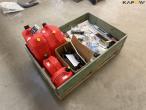 Chainsaw accessories and cans 7