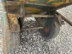 Bricklayer and sack truck 14