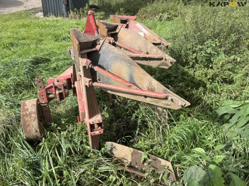 Naud RN 321 reversible moldboard plough 4