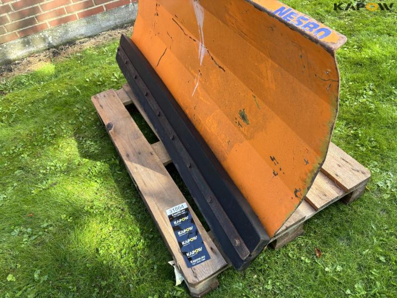 Nesbo PS 1500 snow plow with A-frame 11