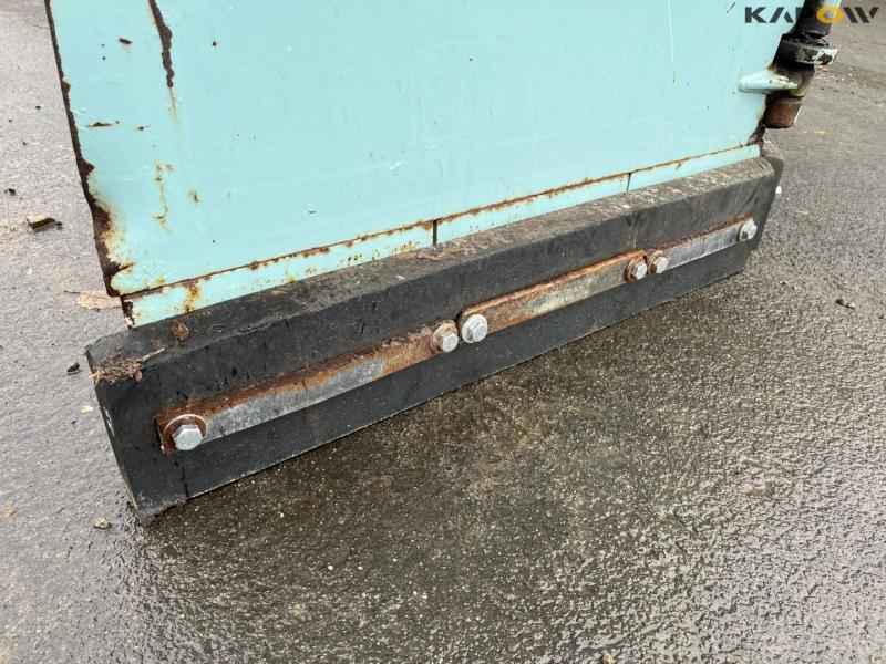 Nesbo PS-2100K pointed snow plow 11