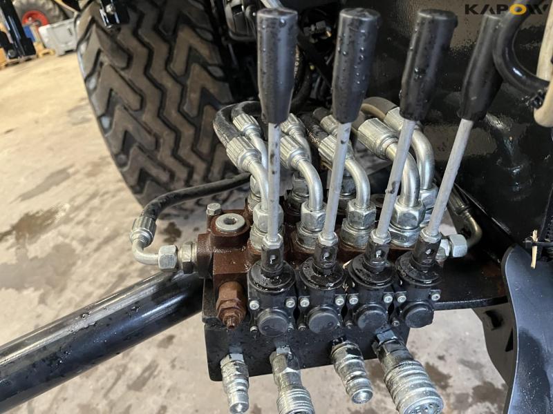 New Holland 1290 plus big baler 23