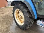 New Holland 7840 tractor 68