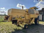 New Holland 8030 combine harvester with chopper 5