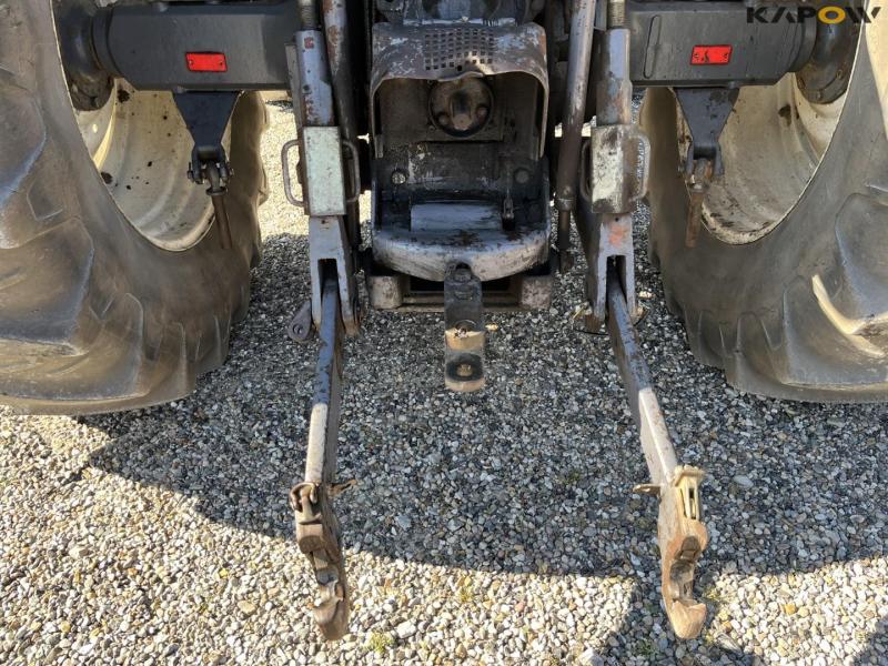 New Holland 8360 tractor 24