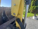 New Holland B110C TC backhoe loader 34