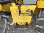 New Holland B115B backhoe loader 10
