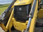 New Holland B115B backhoe loader 14