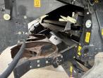 New Holland CR 9080 combine harvester 30 feet 44