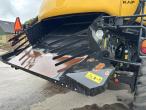 New Holland CR 9080 combine harvester 30 feet 50