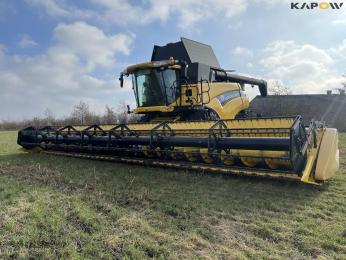 New Holland CR9090 combine with 41-foot... 