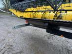 New Holland CX8060 combine harvester 105