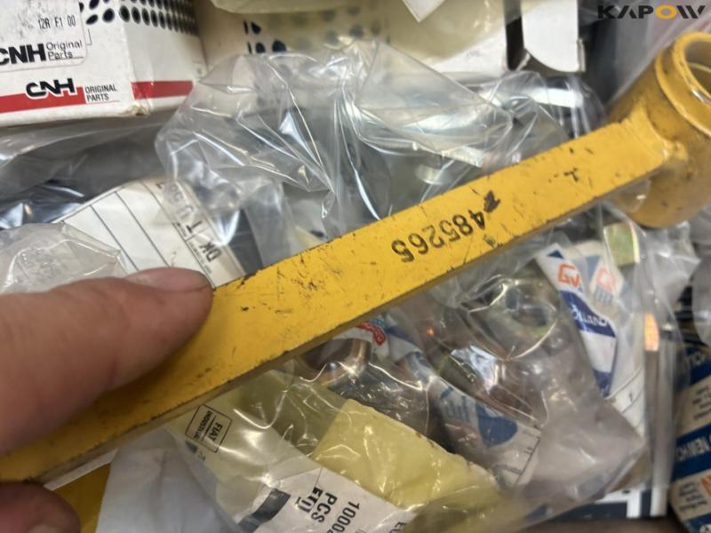 New Holland parts 20