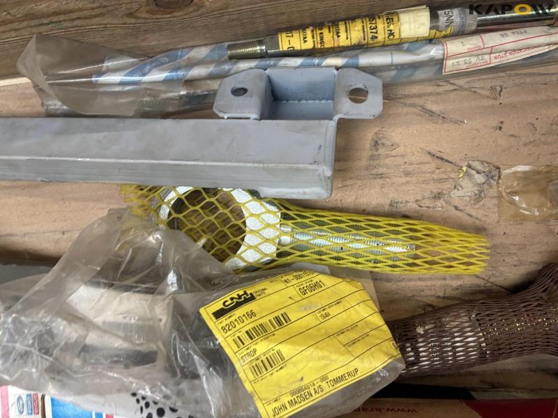 New Holland parts 30