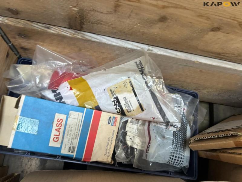 New Holland parts 122