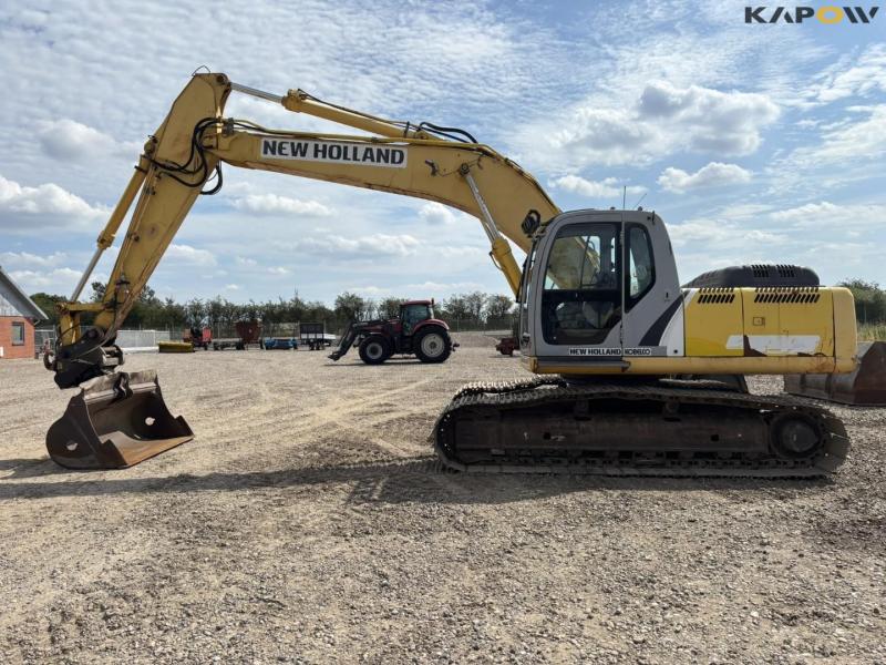 New Holland Kobelco E245B excavator 8