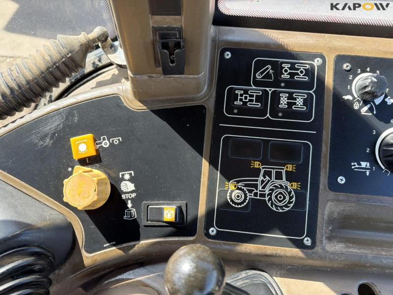 New Holland M115 tractor 48