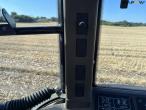 New Holland M160 tractor 39