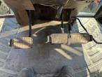 New Holland M160 tractor 43