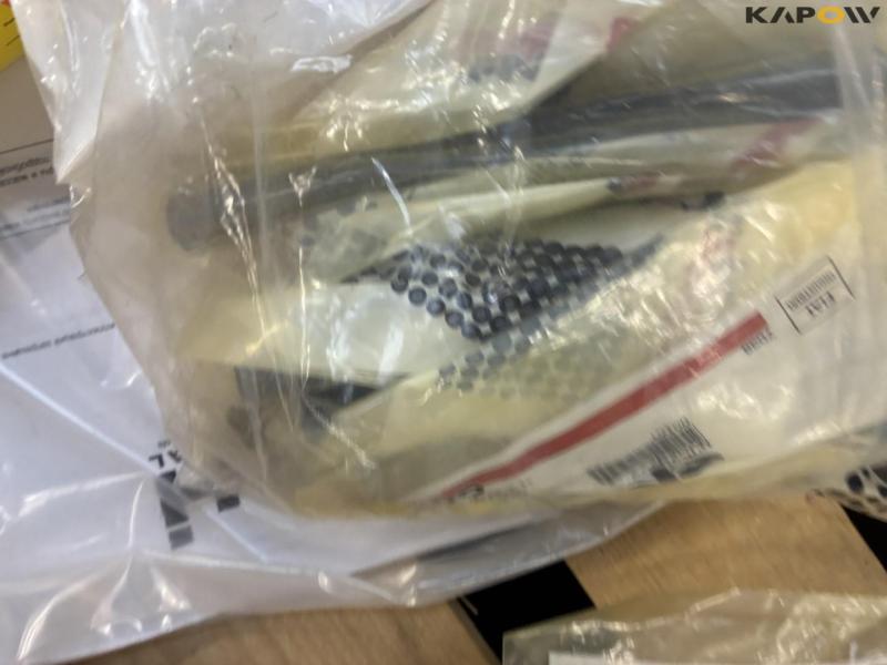 New Holland combine harvester parts 16