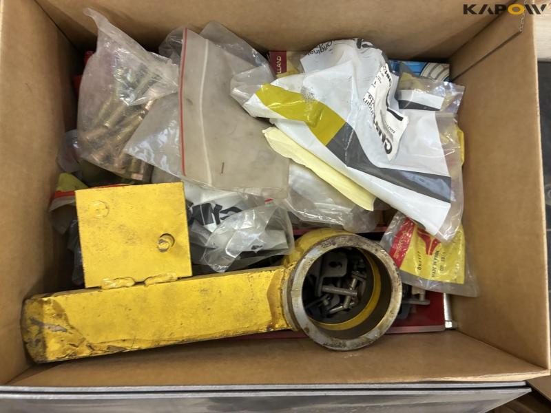 New Holland combine harvester parts 43
