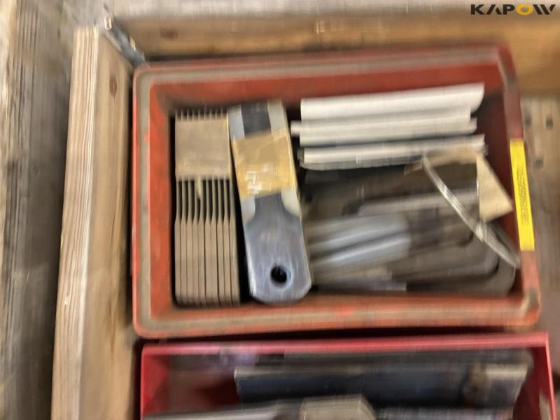 New Holland combine harvester parts 93