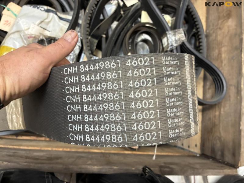 New Holland belts 25