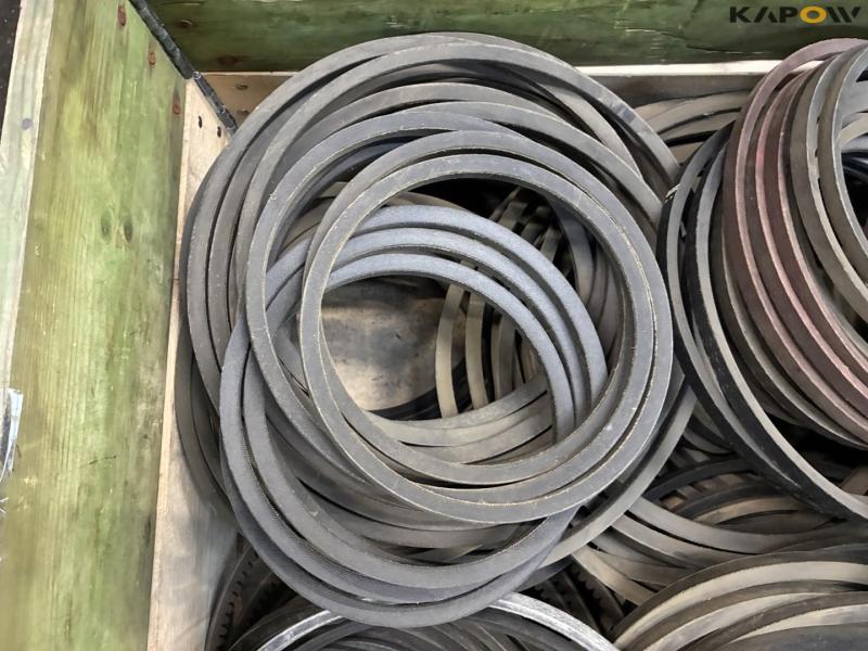 New Holland belts 54