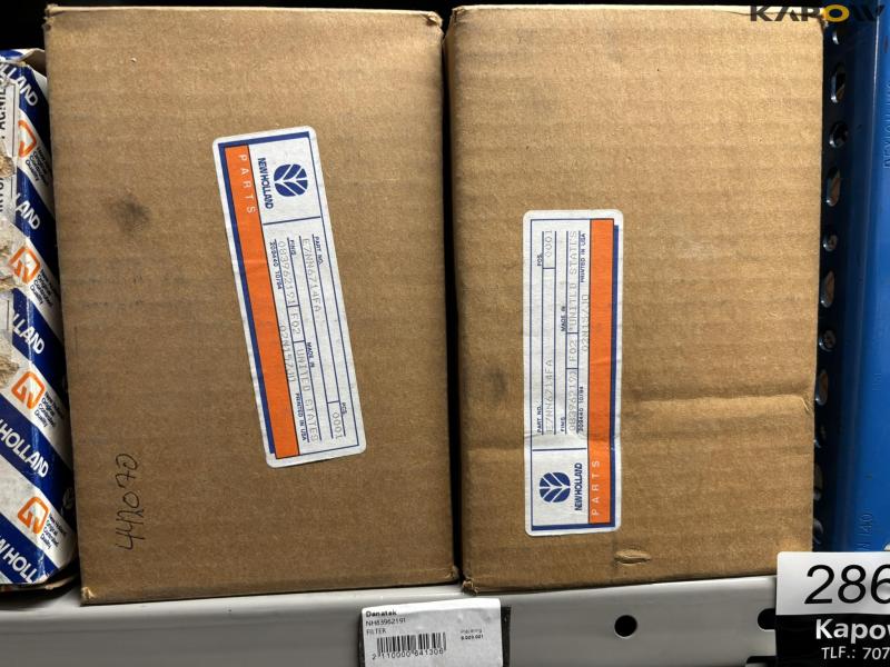 New Holland spare parts/filters - new 10