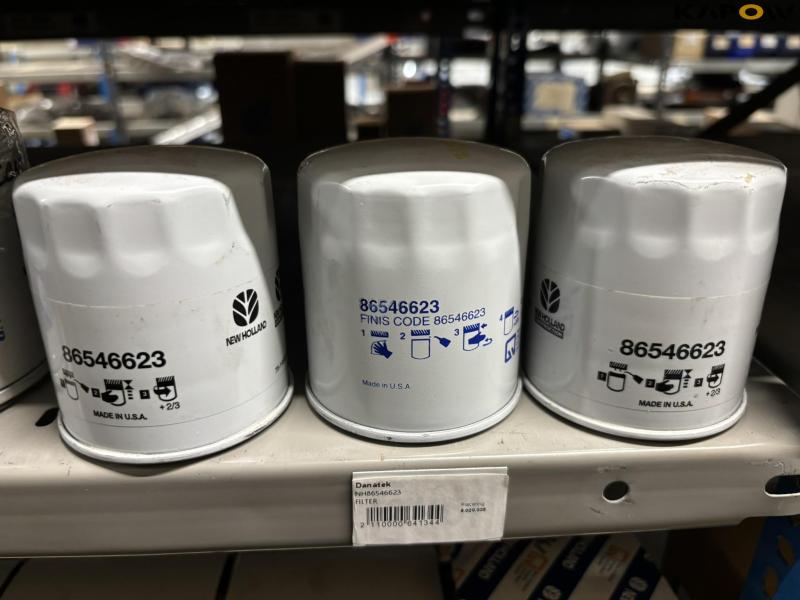 New Holland spare parts/filters - new 15