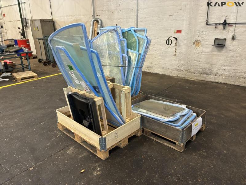 New Holland window glass 7