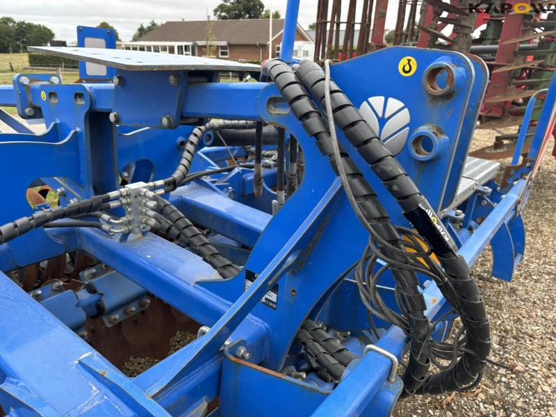 New Holland SDM 500H disc harrow - demo 22